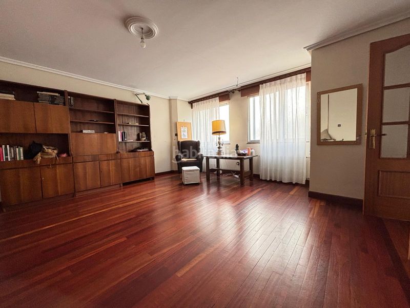 Foto 8465efbe-736b-4f55-836c-a1172709083b. Flat with heating in Centro Torrelavega