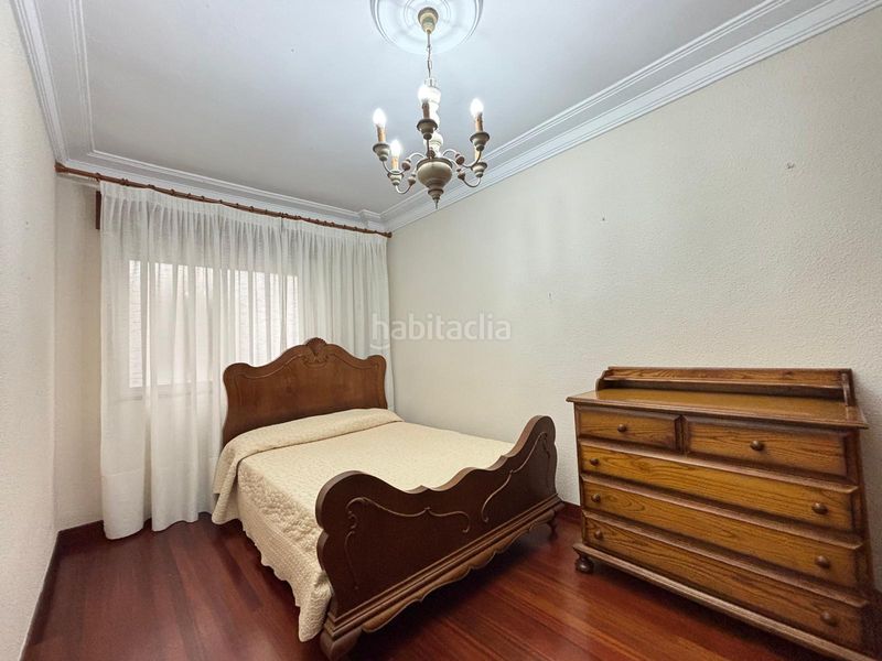 Foto c5858105-69b7-4b62-a69a-8549f8018724. Flat with heating in Centro Torrelavega