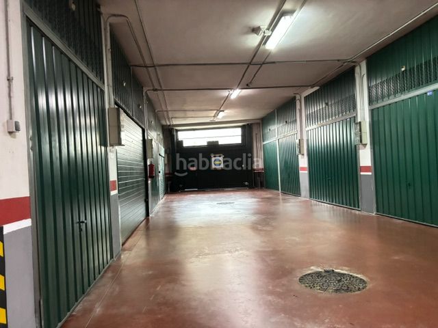 Foto a9d87b4e-b897-4e04-8a66-d9caa9699ce8. Aparcament cotxe a calle ansar 2 a Inmobiliaria - Barreda Torrelavega