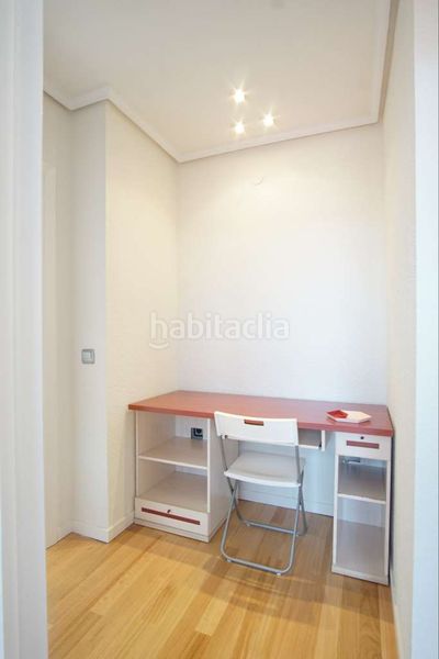 Foto f0d6f49e-2d40-4434-860b-f25e5744a0ed. Rent flat in calle alta 48 in Numancia - San Fernando Santander