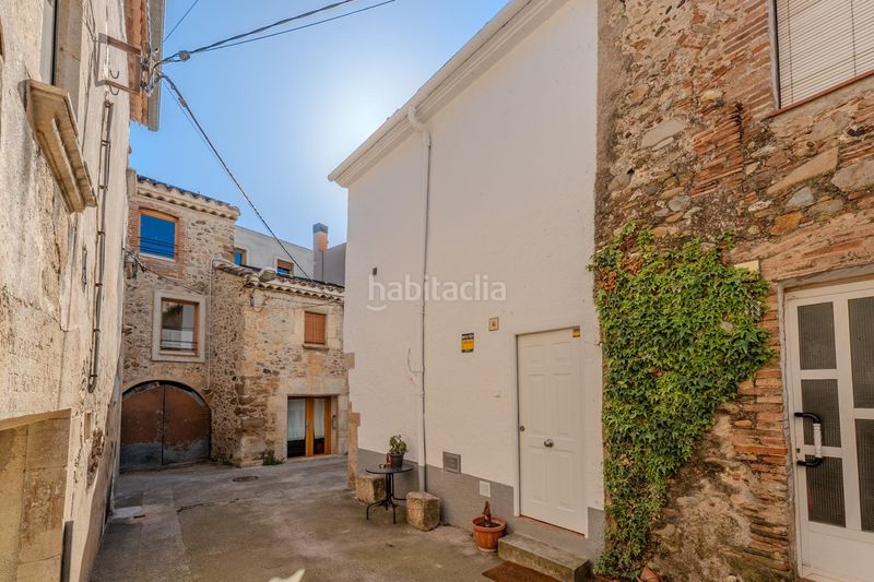 Foto 3bbcea37-4905-4667-a961-1b5526dcd09e. Casa adosada en Bordils