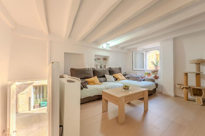 Foto 49eaebe8-cb63-4a51-90fc-37b1e2029110. Casa adosada en Bordils