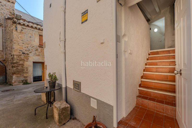 Foto c37cdde1-664e-4c80-bb5f-7cf2774bbd85. Casa adosada en Bordils