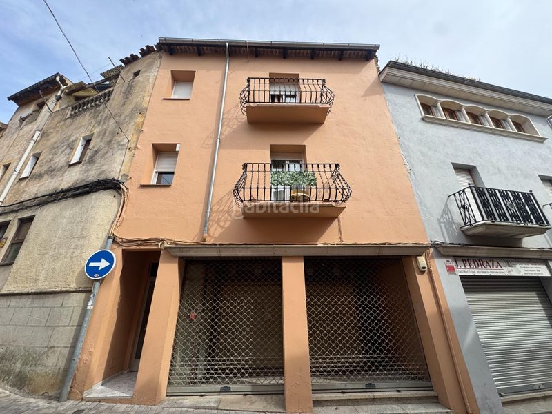 Foto f53849cd-ef41-4461-a5b5-d8e6d06b693f. Casa adosada en Anglès