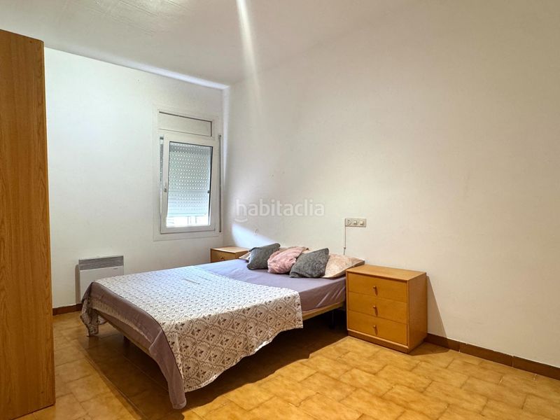 Foto 62b57ef0-77bc-40e8-9914-fb7eb7607f95. Casa adossada amb calefacció a Anglès
