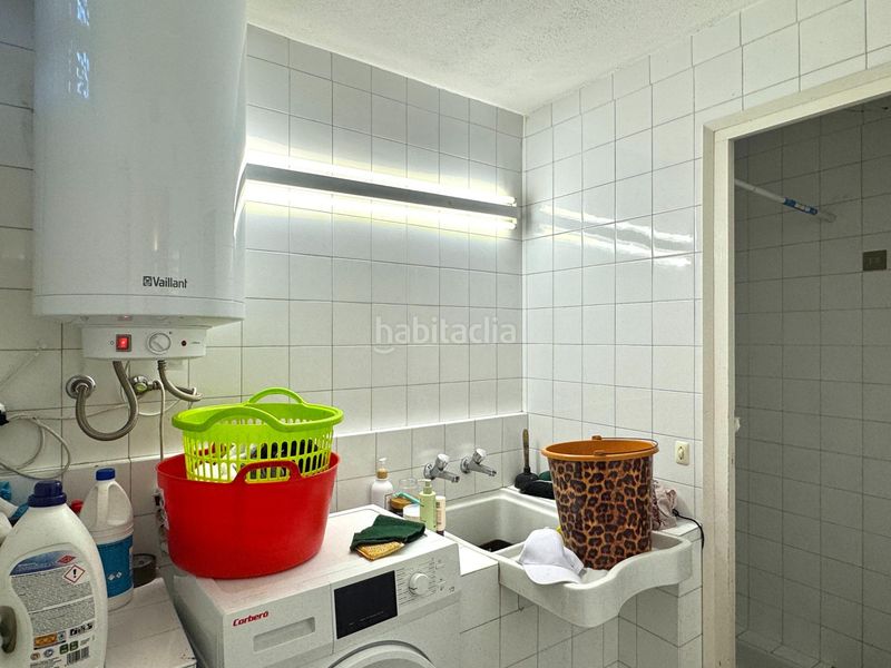 Foto aa702297-a170-4d9d-b11e-9cc5f611d6f4. Casa adossada amb calefacció a Anglès