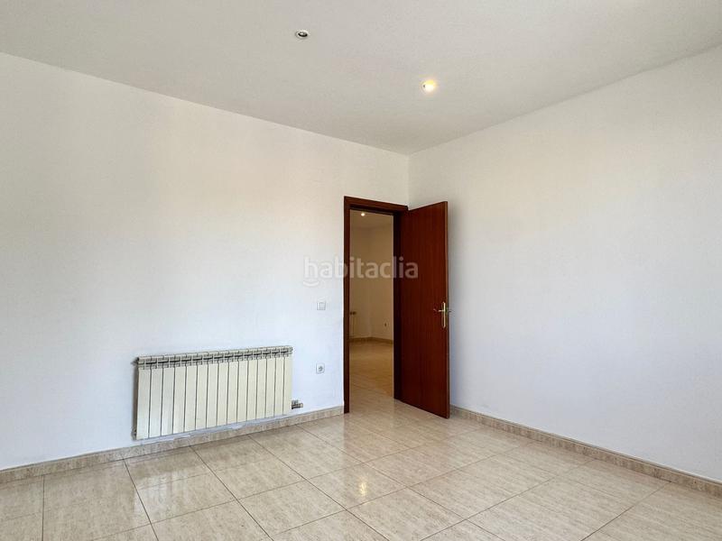 Foto 87821e61-78f5-429a-8dd1-39d8d0acfa5e. Pis a Eixample Sud-Migdia Girona