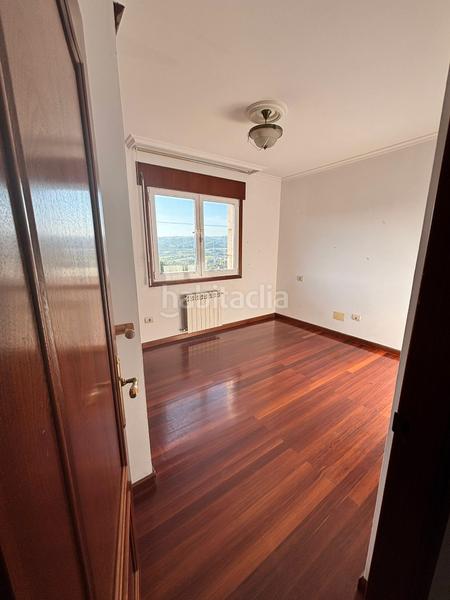 Foto 3c031aa3-85f4-4951-9be7-1ce6cce95505. Casa con riscaldamento parcheggio in Carral