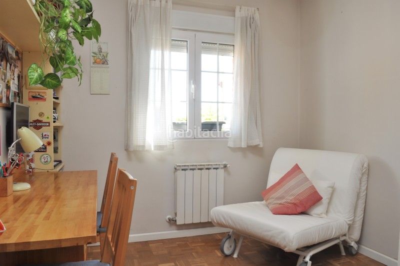 Foto d583c058-31f8-48af-b070-69e4e9b3e098. Casa amb calefacció a Puerta Bonita Madrid