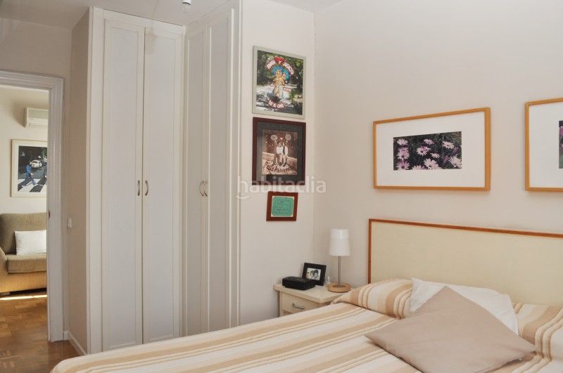 Foto e4eef2ad-eda1-41e1-9ee4-e2ed65bcc694. Casa amb calefacció a Puerta Bonita Madrid