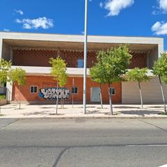 Local Comercial en Bulevar picos de europa 6. Local en venta en  san sebastin de los reyes, madrid