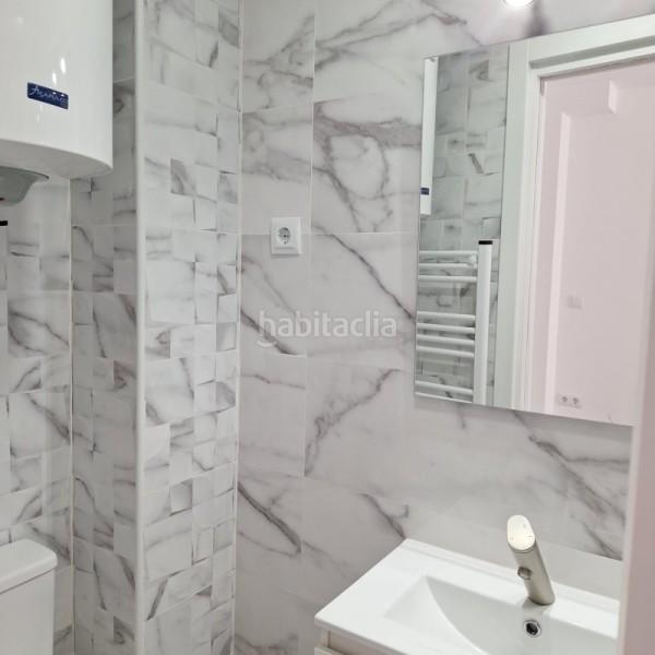 Foto e7b7ed08-284c-40b4-9075-51429a16797f. Estudi a calle de isabel patacón 2 a Buena Vista Madrid