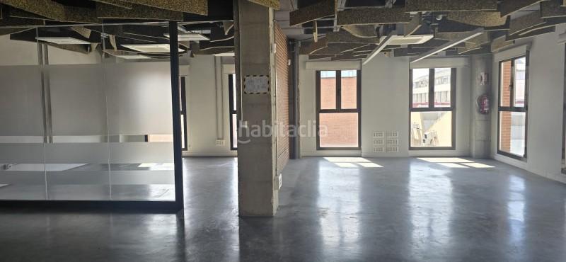 Foto 2ccf3daf-fbeb-4dc2-ba28-fcaf57ac54de. Oficina a calle de san sotero 11 a Simancas Madrid