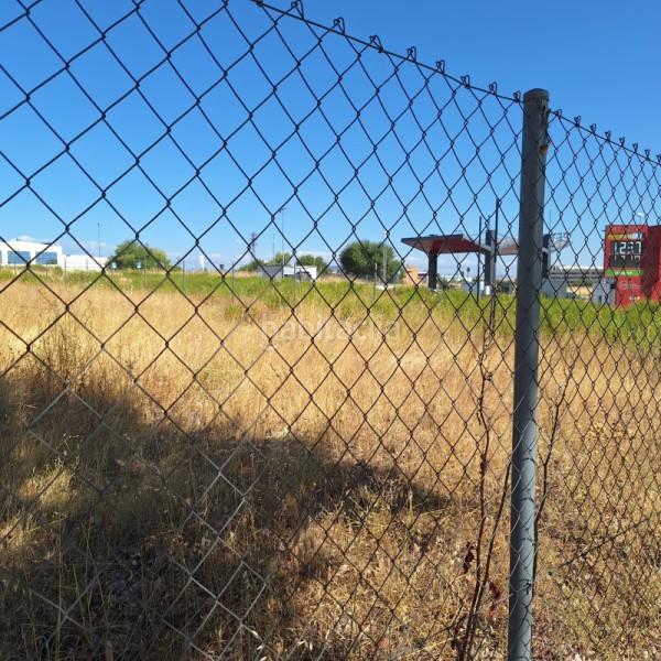 Foto 124b4004-6c88-4f91-988c-efc7752269c0. Solar industrial  en venta en , madrid en Leganés