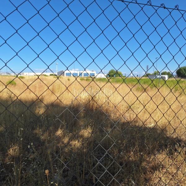 Foto 3dce87be-c135-440b-a6ce-a3bb44350942. Solar industrial  en venta en , madrid en Leganés