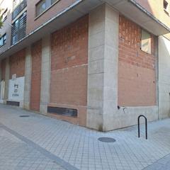 Local Comercial en PAU de Carabanchel. Local en venta en carabanche madrid, madrid