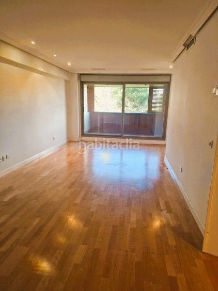 Foto 44e11840-d210-4dcf-a594-71580234d6fd. Pis amb calefacció aparcament piscina a Corralejos-Campo de las Naciones Madrid