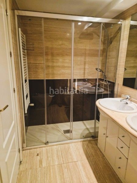 Foto cf62e05e-db04-4f7f-87eb-840240f002b2. Pis amb calefacció aparcament piscina a Corralejos-Campo de las Naciones Madrid