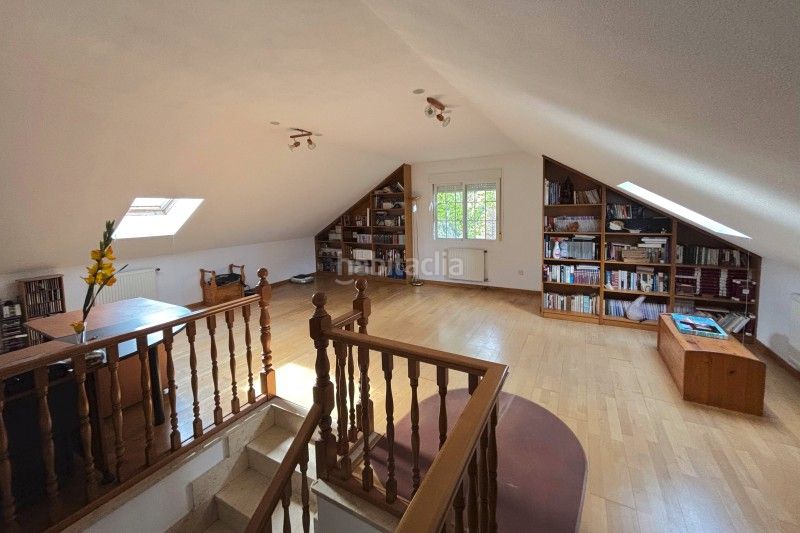 Foto 6ffeea1f-e9ec-4828-aed8-f20c2986548e. Casa a calle monte alto 45 a El Monte Torrelodones