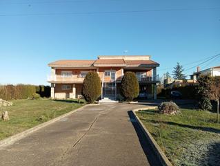 Maison  N/a. Casa en venta en  villaquilambre, león