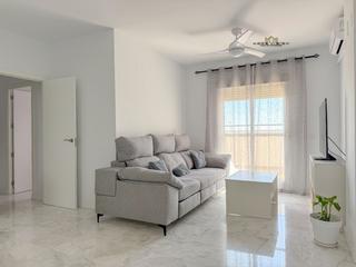 Penthouse  Seneca. Ático reformado con terraza y solárium en urbanización privada c