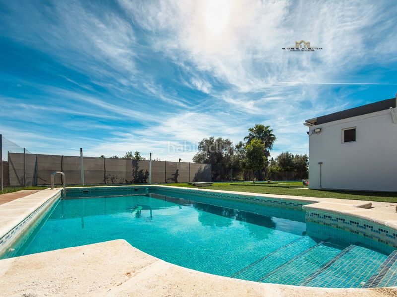Foto e8981cd7-2344-457a-9264-db7e86d66a97. Xalet amb aparcament piscina a Caballero Bonald-S. José Obrero-Guadalcacín Jerez de la Frontera