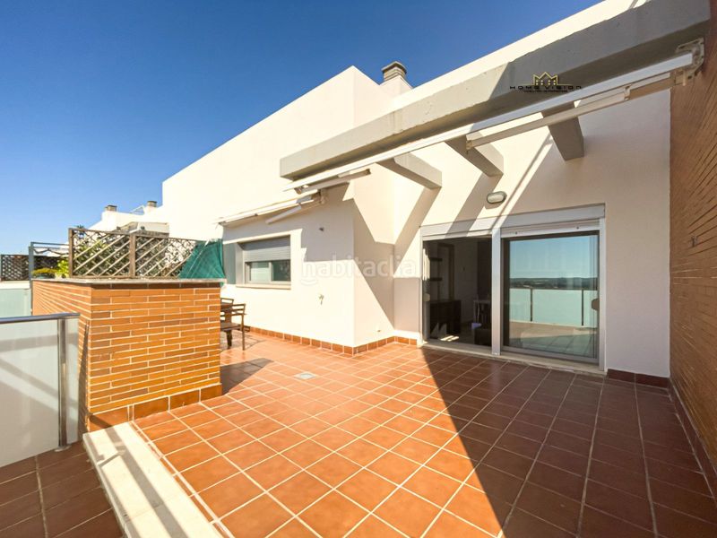 Foto abeb16e2-569f-4381-b5a6-ecf235600068. Àtic amb aparcament piscina a Pozoalbero Jerez de la Frontera