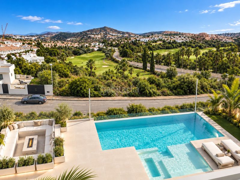 Foto 30625253-6df4-4a94-88d8-75c7fc1c6b94. Apartament amb calefacció aparcament piscina a Riviera del Sol Mijas