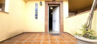 Casa in Berja. Espectacular vivienda con gran garaje para eventos en una de las