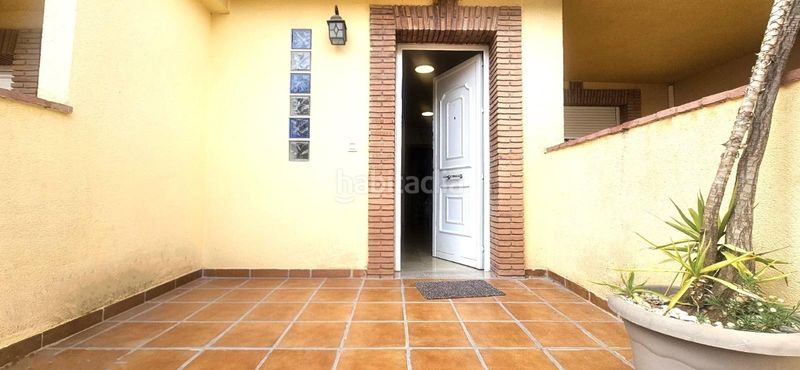 Foto 5b1db16c-f089-4d6a-86d9-1caed1e324ea. Casa amb aparcament a Berja