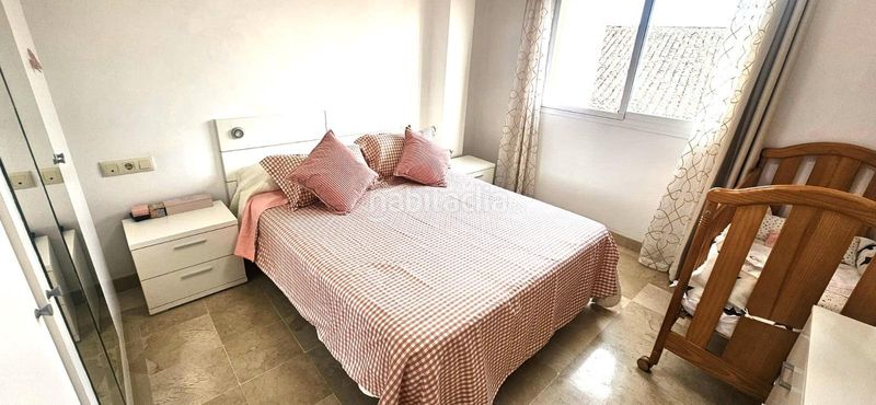 Foto f82a0fc6-54a2-4b95-8260-b8028816d99b. Casa amb aparcament a Berja