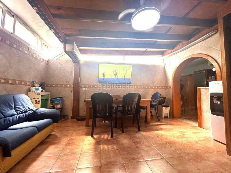 Foto 59cf0942-377e-4bed-bacd-16bcd7030143. Casa amb aparcament a Plaza de la Luz Ejido (El)
