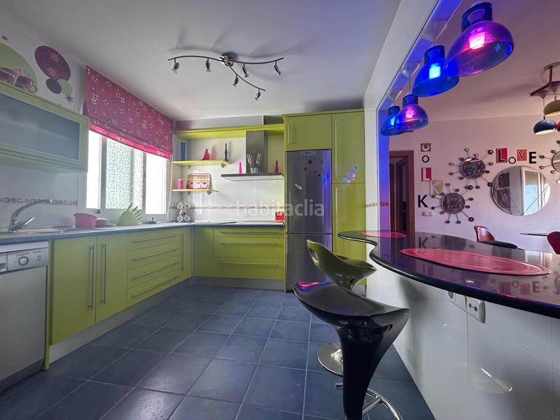 Foto b7c0627e-1799-459b-99e1-8d9c212d4cb5. Attique avec parking dans Pabellón - Estación - El Corte Inglés Ejido (El)