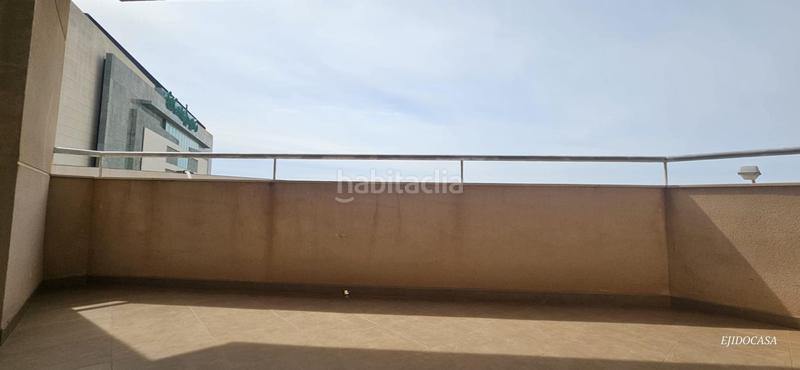 Foto cdfc8d4d-f63b-46ac-8283-187522d0c07e. Pis a Pabellón - Estación - El Corte Inglés Ejido (El)