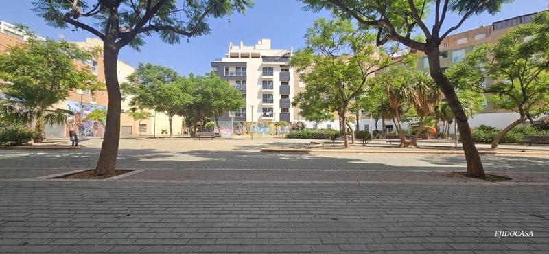 Foto 643557ea-9445-4e9c-8666-29d5dd0f61f1. Appartamento con parcheggio in Pabellón - Estación - El Corte Inglés Ejido (El)