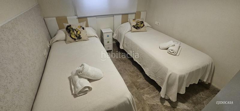 Foto 00309796-9ed3-4730-b6e4-fd0d4c1340a1. Flat with parking pool in Almerimar Ejido (El)