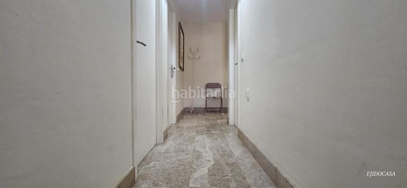 Foto fb8073fd-fa69-42e7-ac5c-4d2e9e1d72f1. Flat with parking pool in Almerimar Ejido (El)
