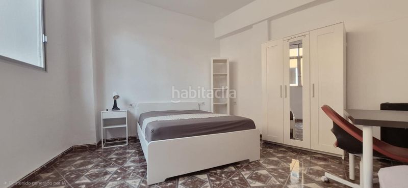 Foto b8ea70de-5aa8-4b4e-bc20-940ba024eeaa. Edifici a Plaza de Toros - Santa Rita Almería