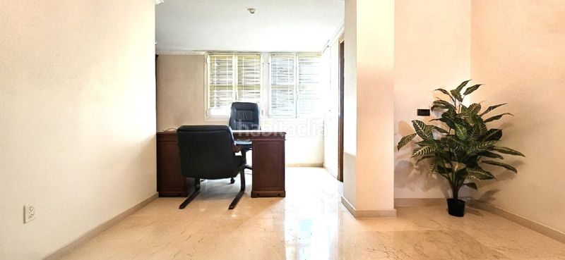 Foto 15fb1aed-d4ee-48fe-b3f8-528e48b8c65c. Àtic amb aparcament a Ejido centro Ejido (El)