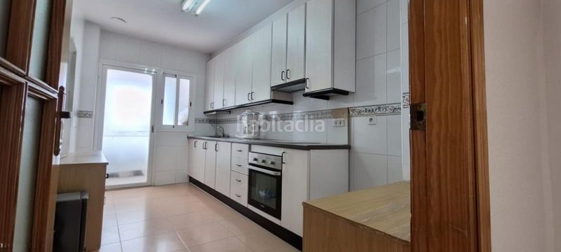 Foto 2ad6cd5b-0da6-482d-accb-9fbf356905c1. Piso acogedor piso en el parador una oportunidad que no puedes dejar pasar! en Roquetas de Mar