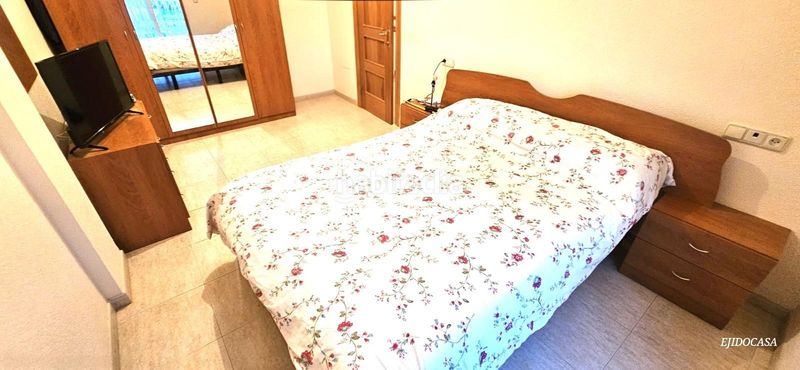 Foto f6ed4448-ac8d-40e3-9e8f-32fecbef67d4. Casa adossada amb aparcament a Berja