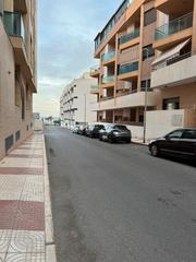 Aparcament cotxe  Calle escocia. Garaje en venta en aguuadulce sur!!