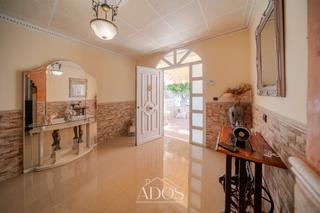 Casa adossada  Calle lepanto 1. Casa en venta en las marinas!