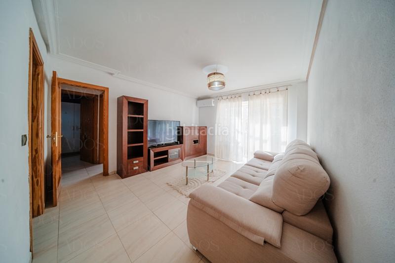 Foto dde2da20-a2dd-47f1-9097-1d193ff252b3. Pis amb aparcament a El Parador de las Hortichuelas Roquetas de Mar