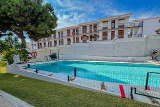 Pis en Aguadulce Norte. Piso de dos dormitorios en aguadulce centro