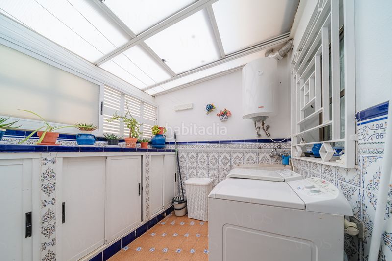 Foto df023dbd-84c9-41e5-a9e9-8716ef3637c0. Casa adossada a calle doctor castro 40 a Ejido centro Ejido (El)