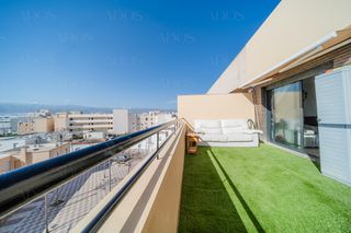 �tic  Calle los olivos. �tico de 1 dormitorio con terraza amplia