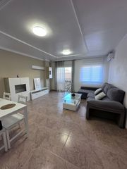 Location Appartement à Calle francisco ayala 6. Piso de larga temporada en el ejido