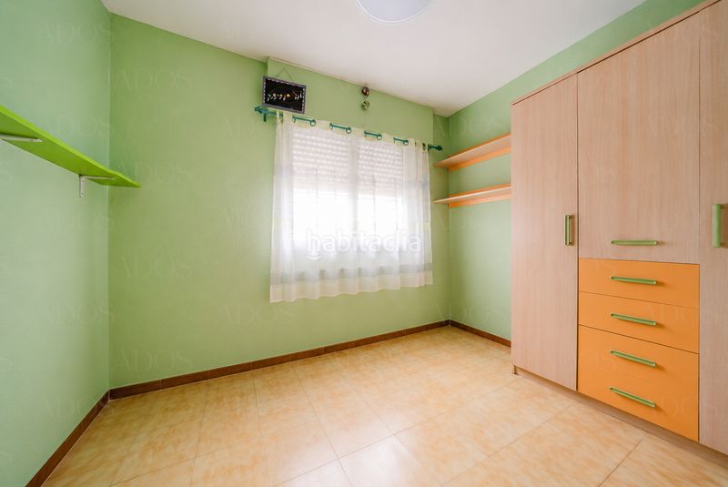 Foto be76fea6-4877-475c-a423-e8ec912fecbe. Casa adossada a Balanegra