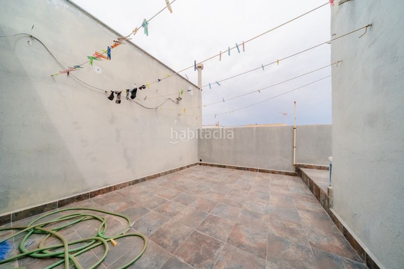 Foto c779c77c-4ead-4cb2-bc77-c69849ab3338. Casa adossada a Balanegra